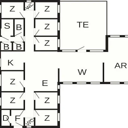 בית נופש For 24 Guests, ברובסט
